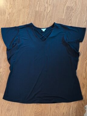Navy V-Neck Crisscross Short Sleeve Women's Top